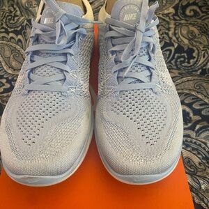 Nike WMNS Free RN Flyknit Shoes in Hydrogen Blue & White
